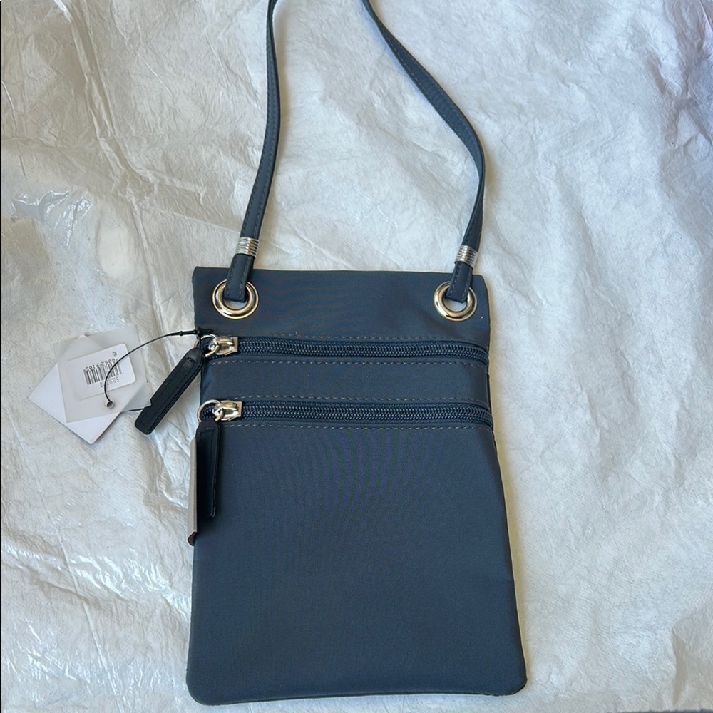 Elegant Blue Crossbody Bag